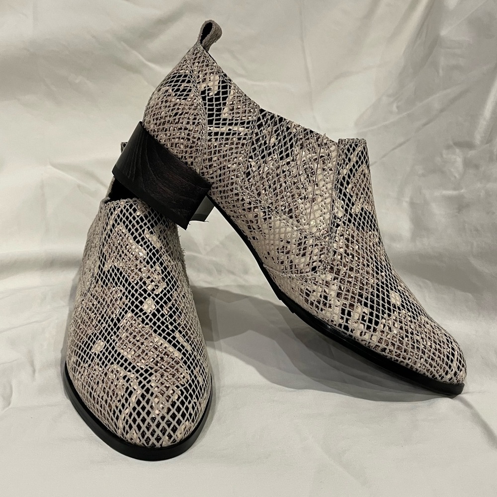 VANELi Ankle Boots - NEW!